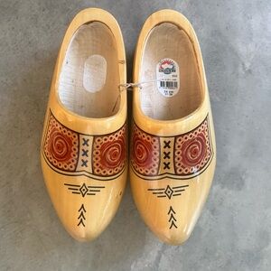 Women’s wooden clogs from Amsterdam